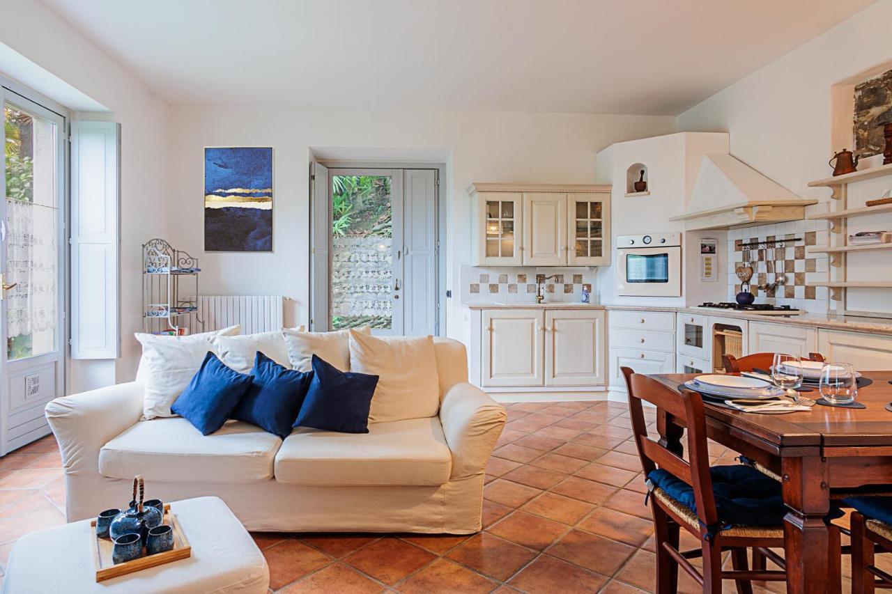 La Suite Del Castello เบลจิราเต ภายนอก รูปภาพ
